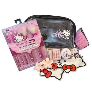 Hello Kitty Crème x Sanrio Cosmetic Bag Gift Set